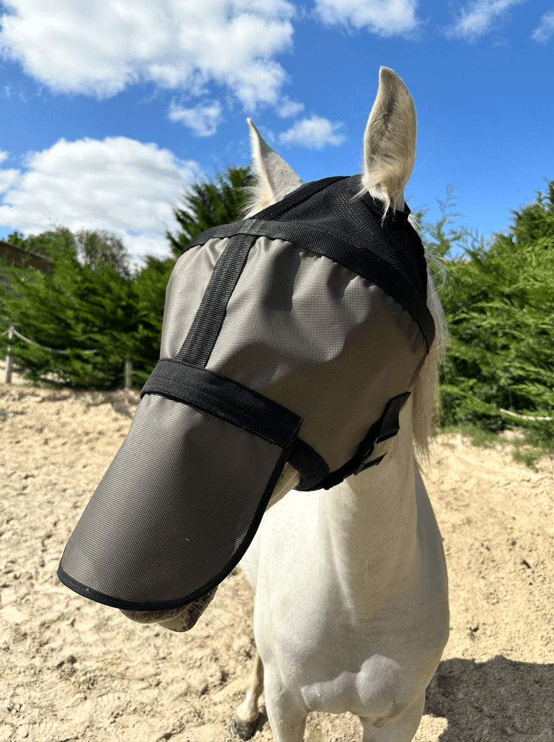 Helios-masker met 90% UV-bescherming en afneembare neusbescherming